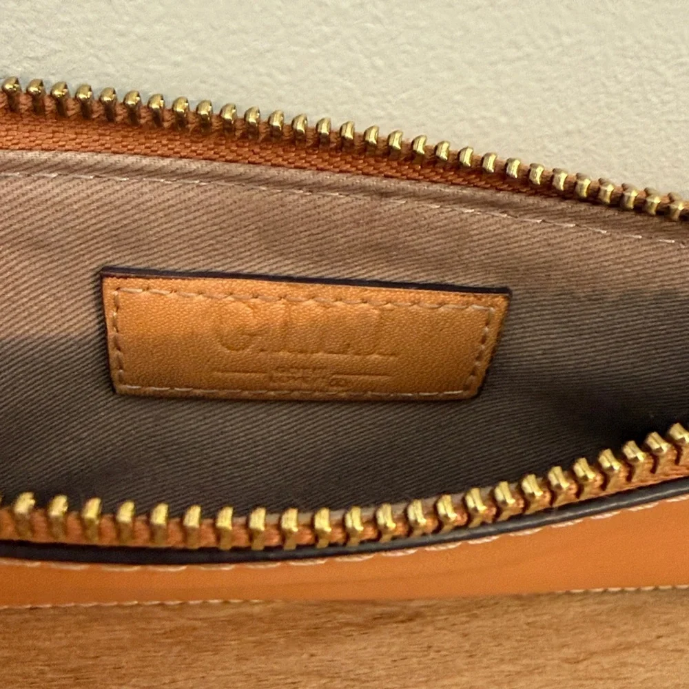 G.I.L.I. Slim Leather Card Wallet in Tan with Gold Hardware